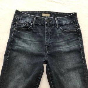 MOTHER high waisted looker size 27